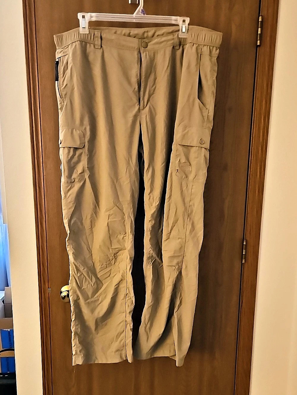 The North Face Snow Pocket Pants Cargo Pants in Beige Like New